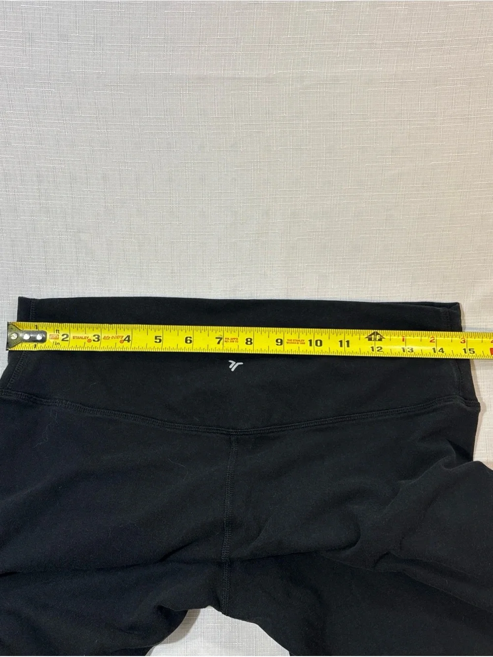 Old Navy Active Womens Leggings Black Large Powerchill Extra High-Rise Go-Dry